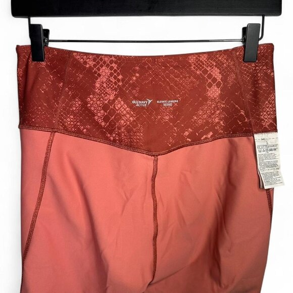 Old Navy Elevate Legging in Red Snakeskin Print - Picture 2 of 5